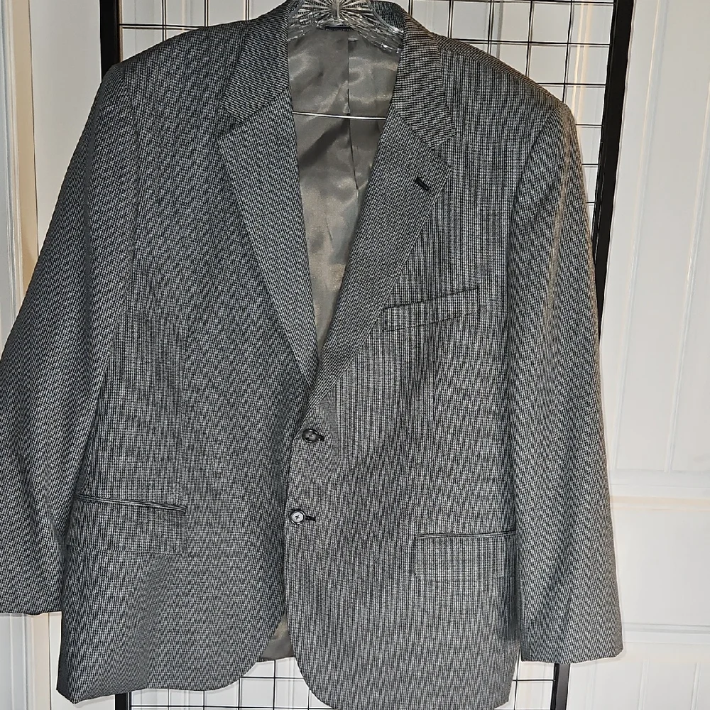 Bert Pulitzer Charcoal Blazer for Men 44S